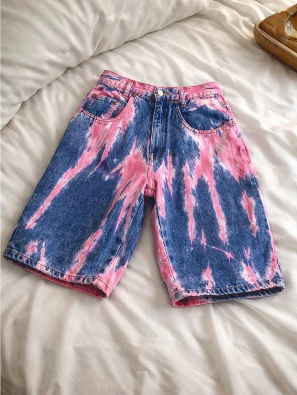Extra Blues Tie Dye Bermuda Shorts